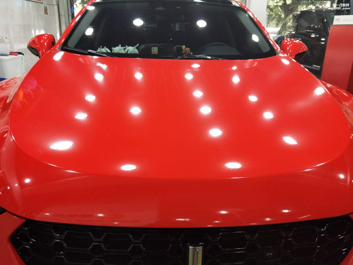 靚車會(huì)青羊店VV7亮紅汽車改色貼膜
