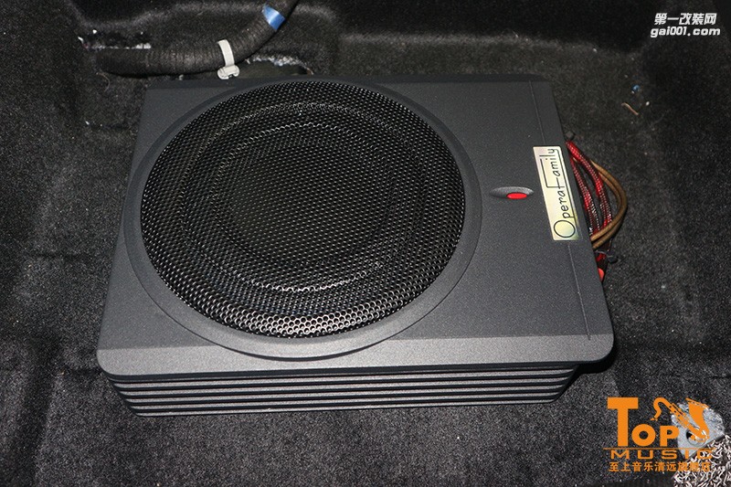 昂克賽拉用1臺(tái)功放+1個(gè)低音輕松超越豪車(chē)音響！【清遠(yuǎn)至上汽車(chē)音響改裝】