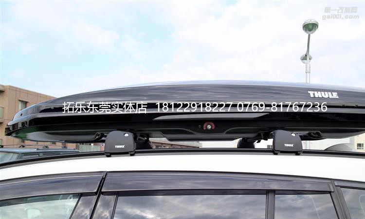 14款寶馬5系旅行拓樂(lè)靈動(dòng)800行李箱裝車實(shí)拍
