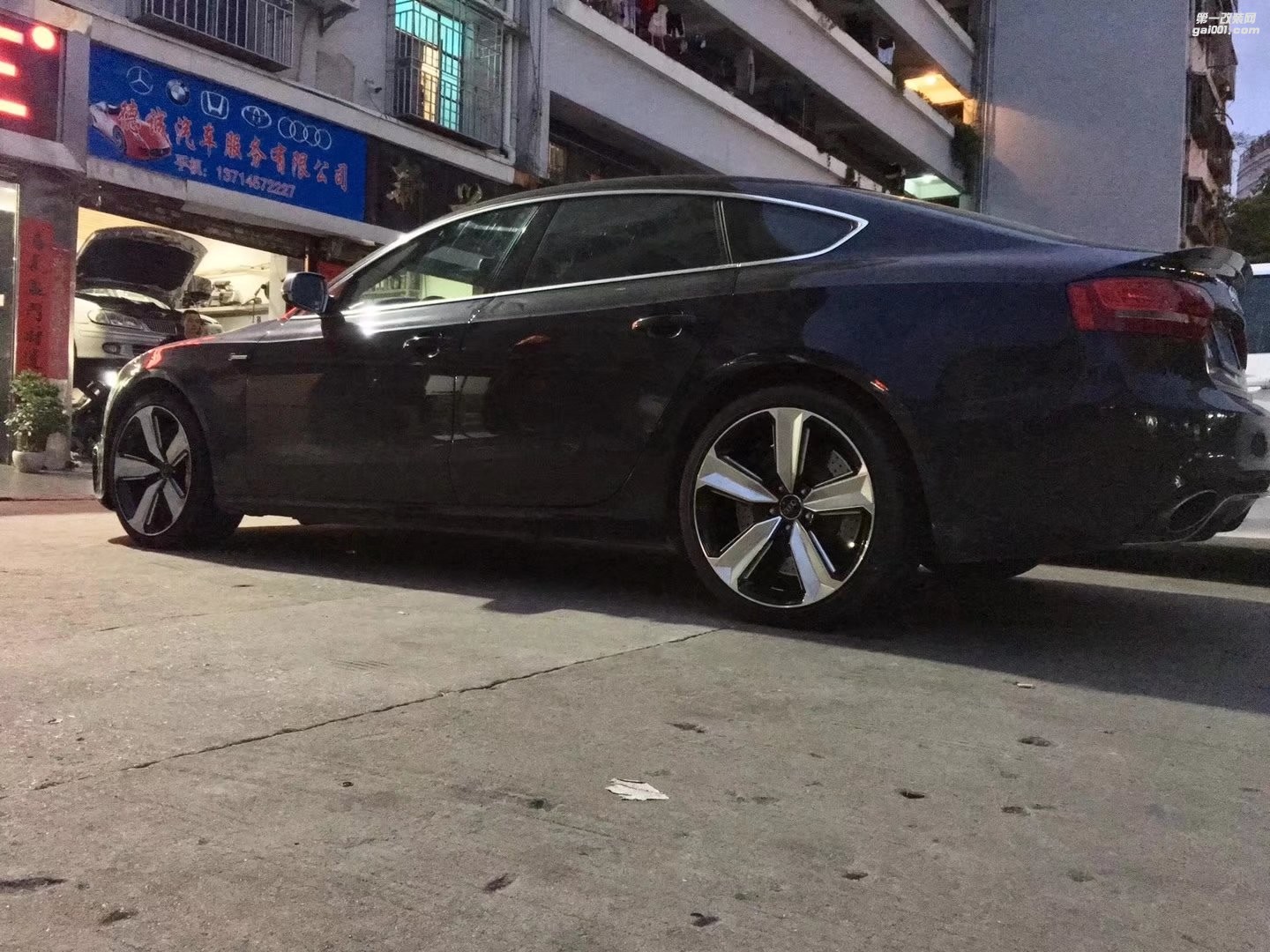 奧迪，換 私人定制鍛造 19寸 完 工！