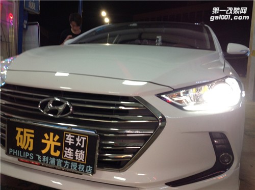 廣州最實(shí)力改燈店 現(xiàn)代領(lǐng)動(dòng)大燈升級(jí)NHK海拉5雙光透鏡+惡魔眼