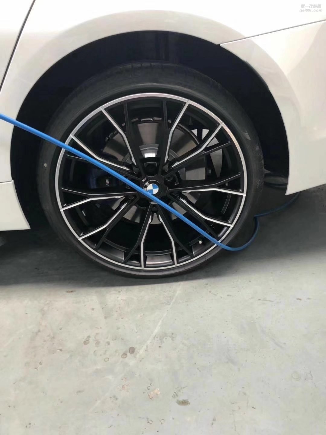 感謝北京朋友回圖  新5系，20寸上車(chē)