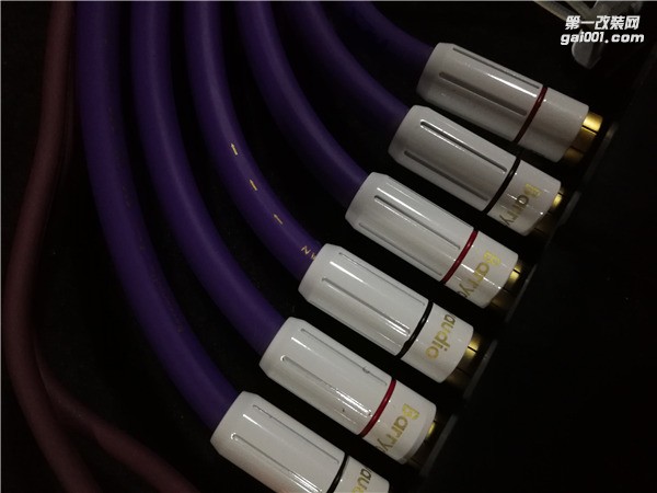 總裁簽名 烏托邦系列頂級三分頻 駕馭極品謳歌音樂汽車 泉州山水汽車音響改裝