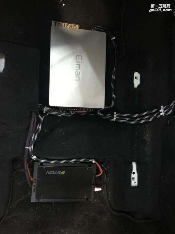 汕頭市哪里有專業(yè)改裝汽車音響和隔音降噪？星悅汽車音響改裝大眾途安L升級(jí)隔音改裝音響打造真實(shí)的聽覺享受