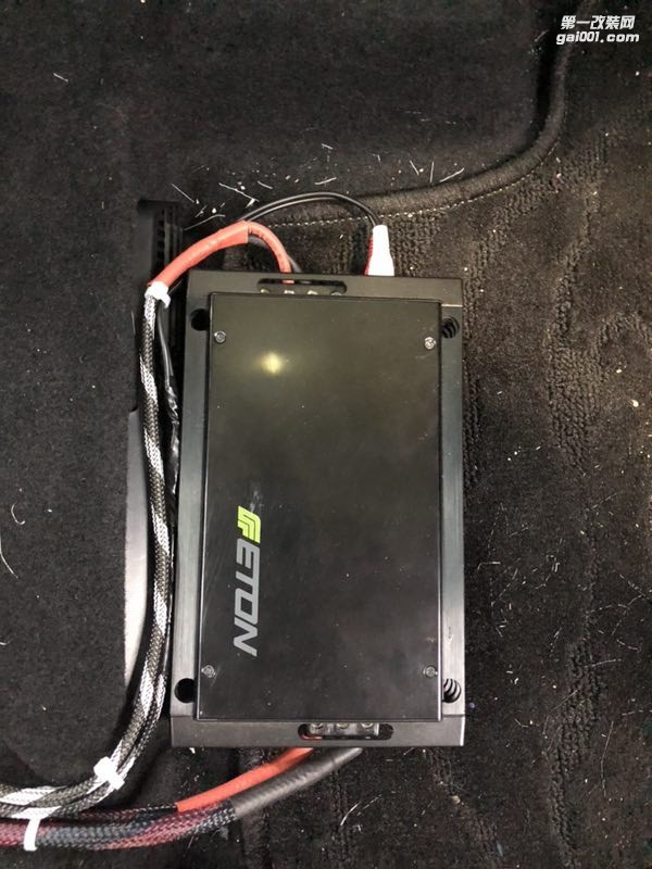 汕頭市哪里有專業(yè)改裝汽車音響和隔音降噪？星悅汽車音響改裝大眾途安L升級(jí)隔音改裝音響打造真實(shí)的聽覺享受