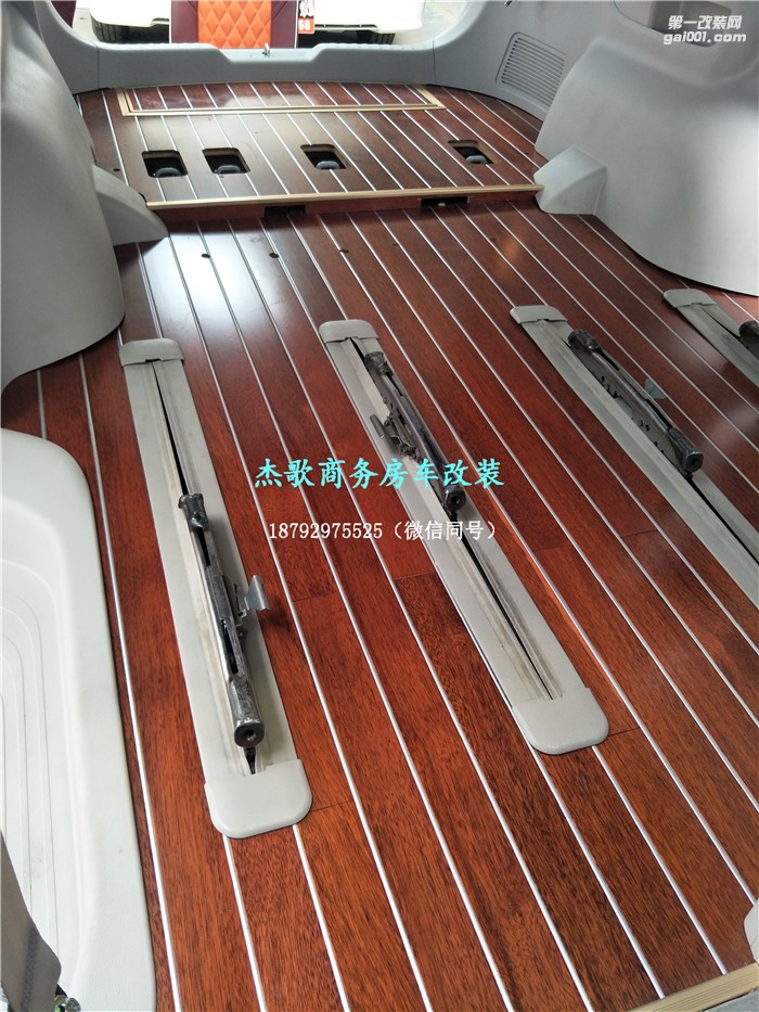 西安杰歌商務(wù)車內(nèi)飾改裝，傳祺GM8豪華內(nèi)飾再度提升！