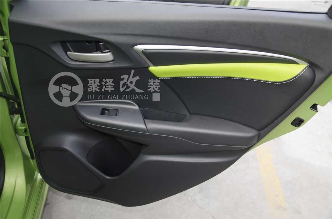 飛度特色皮套--春意盎然