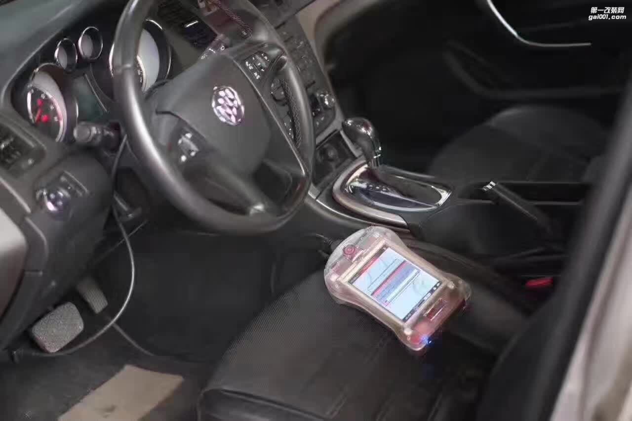 別克君威2.0T 提升動力刷電腦ECU 車重動力弱完美解決
