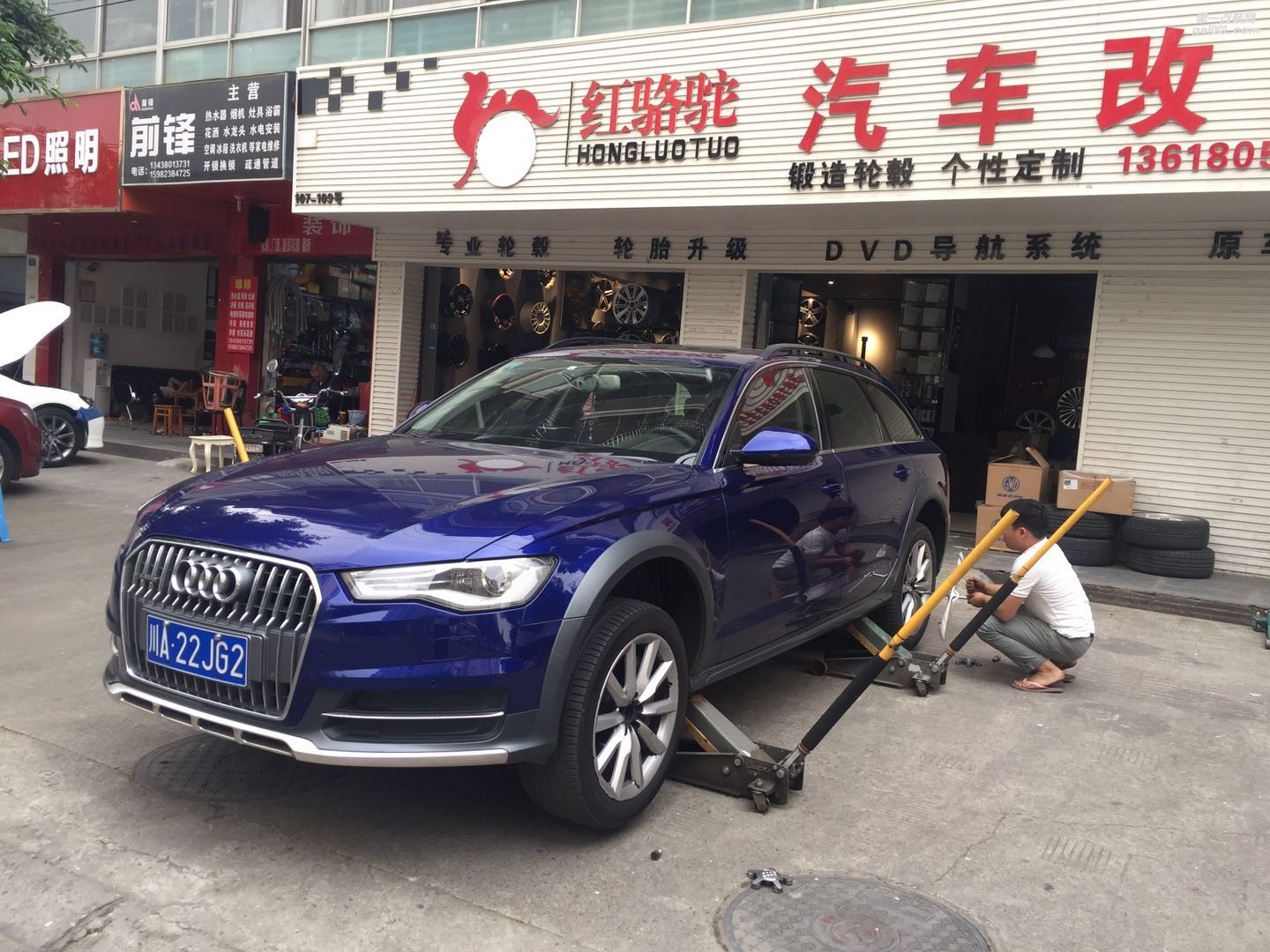 奧迪a6 allroad 升級(jí)19寸奧迪刀鋒鍛造輪轂