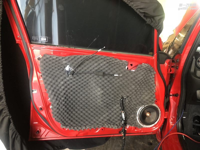 汕頭市星悅汽車音響改裝-汕頭汽車隔音降噪專家本田飛度全車隔音升級(jí)STEG意大利史泰格全車隔音降噪
