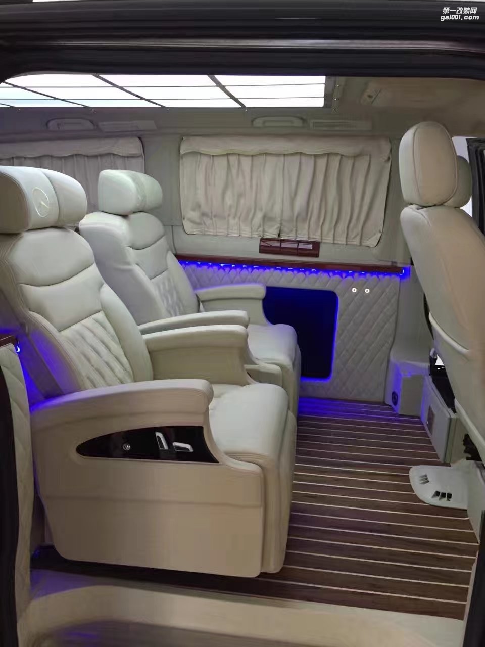 威霆內(nèi)飾改裝加裝電動(dòng)航空按摩座椅電動(dòng)門