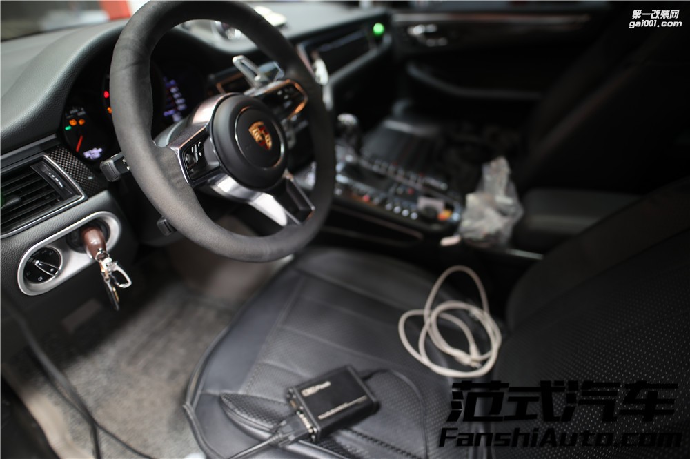 【瀟灑】保時(shí)捷Macan 2.0T 刷ecu動(dòng)力升級(jí) 范式汽車無(wú)與倫比的刺激！