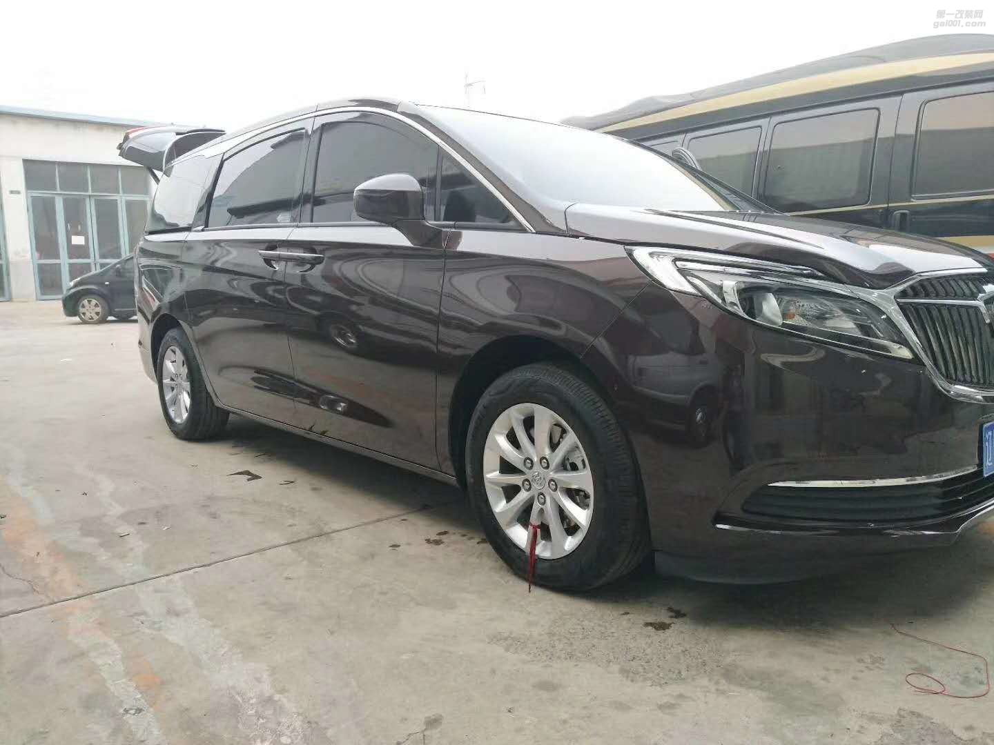 別克gl8路尊內(nèi)飾豪華航空電動(dòng)座椅改裝