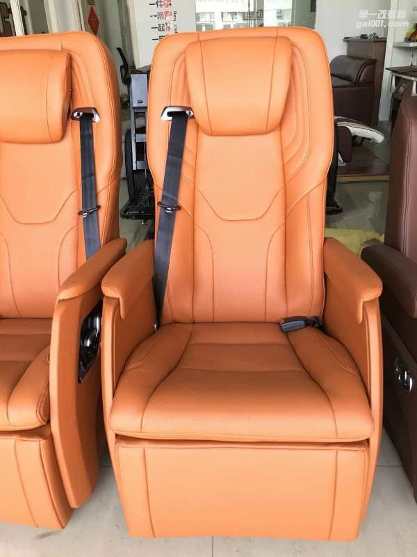 奔馳v260新威霆電動(dòng)航空座椅電動(dòng)門改裝