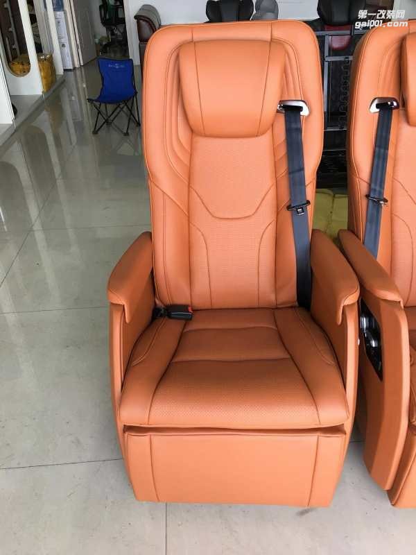 奔馳v260新威霆電動(dòng)航空座椅電動(dòng)門改裝