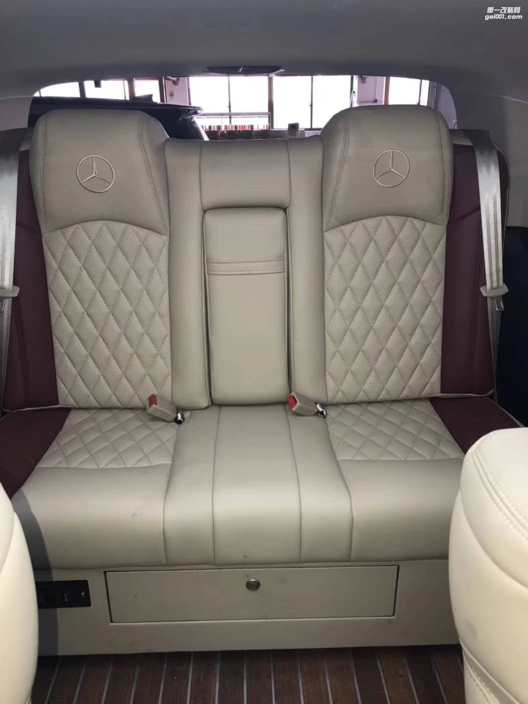 威霆v260唯雅諾凌特內(nèi)飾電動(dòng)航空按摩座椅電動(dòng)門改裝