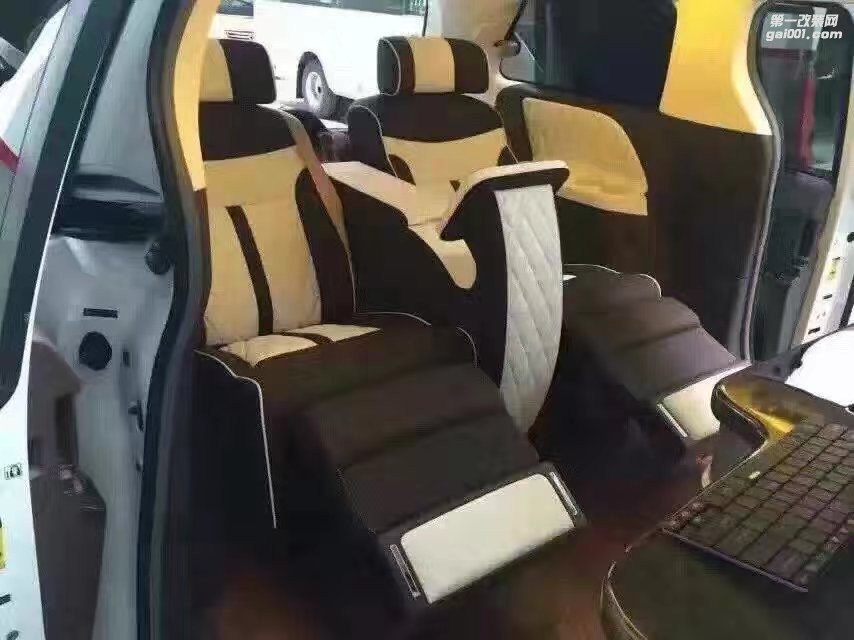 豐田埃爾法塞納航空電動(dòng)按摩座椅改裝