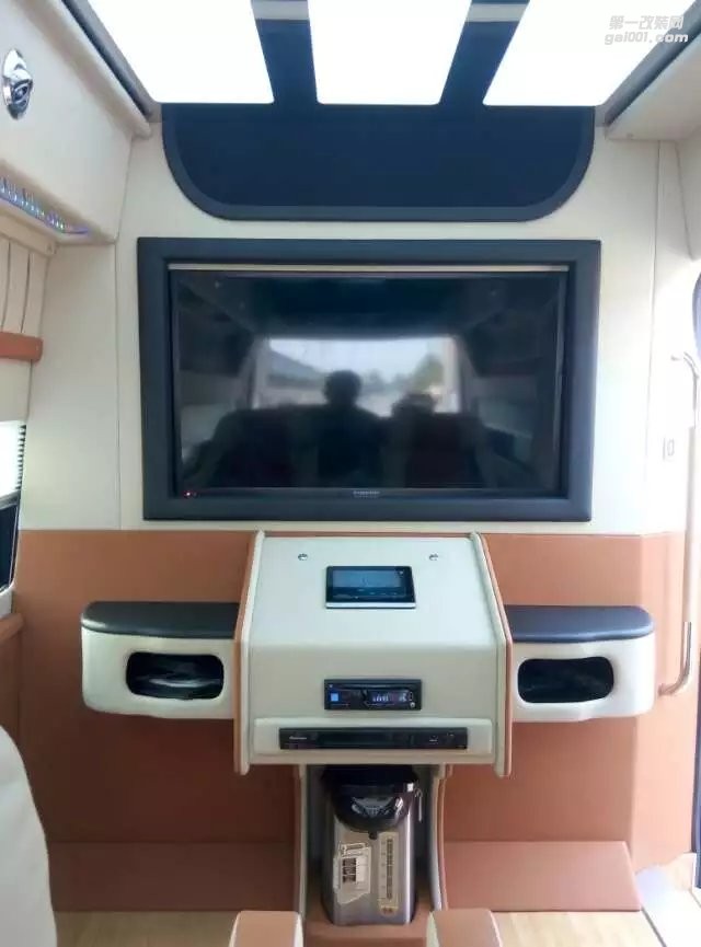 全順內(nèi)飾豪華改裝