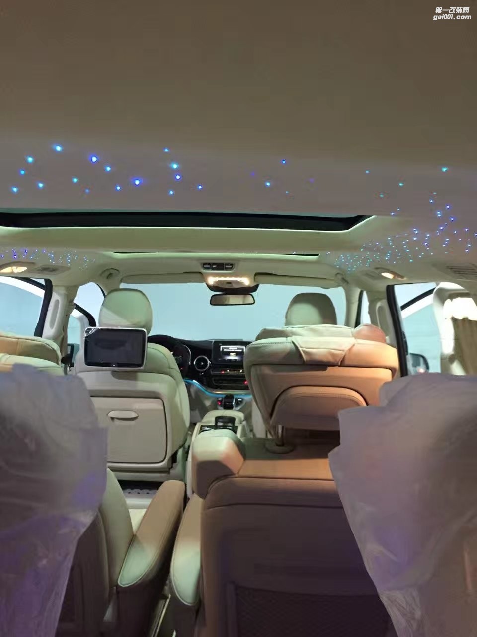 v260內(nèi)飾電動(dòng)航空座椅改裝