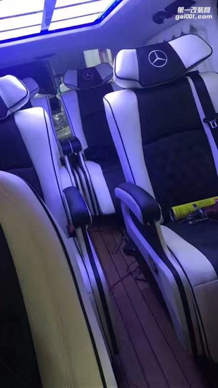 唯雅諾內(nèi)飾電動航空座椅改裝