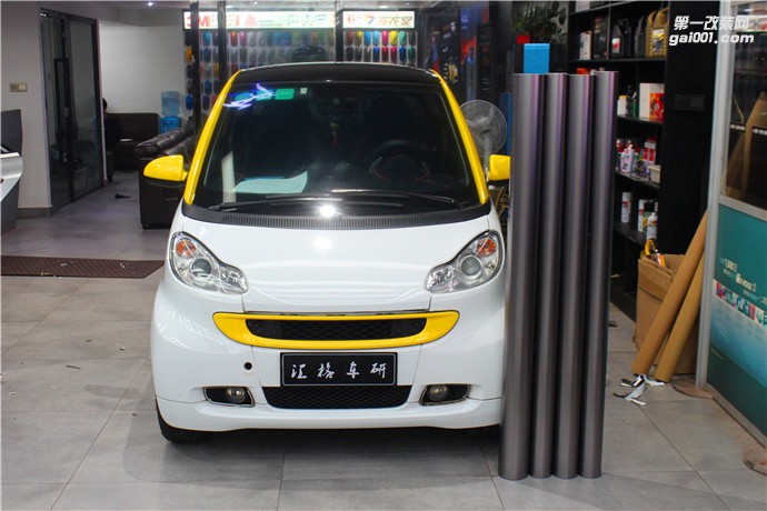 電光改色膜 奔馳全車電光改色膜 長(zhǎng)沙實(shí)體店施工 進(jìn)口膜