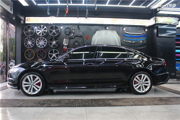 長沙汽車隱形車衣保護(hù)膜奧迪A6全車身UPPF防護(hù)刮劃漆面透明貼膜