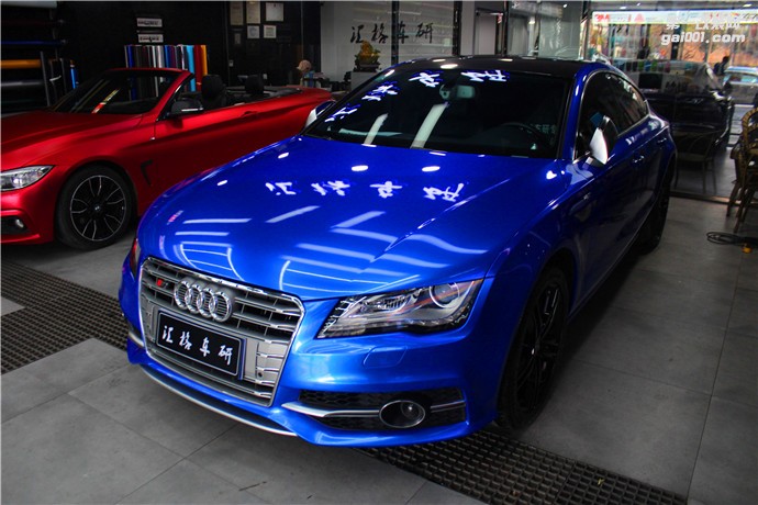 長(zhǎng)沙全車(chē)水晶改色膜 奧迪A7改色膜 長(zhǎng)沙車(chē)身貼膜實(shí)體店