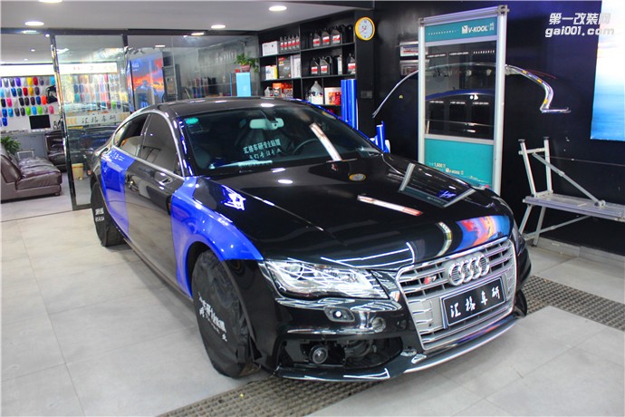 長(zhǎng)沙全車(chē)水晶改色膜 奧迪A7改色膜 長(zhǎng)沙車(chē)身貼膜實(shí)體店