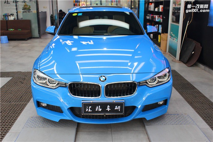 長沙車身改色貼膜寶馬阿布扎比藍高亮改色膜全車保護貼膜改色膜