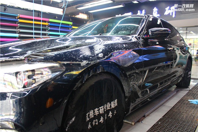 長沙進(jìn)口汽車隱形車衣保護(hù)膜全車身防護(hù)刮劃漆面透明貼膜