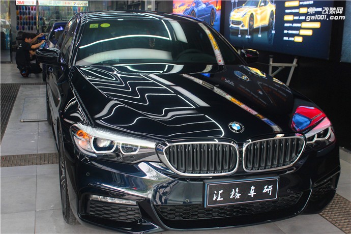 長沙進(jìn)口汽車隱形車衣保護(hù)膜全車身防護(hù)刮劃漆面透明貼膜
