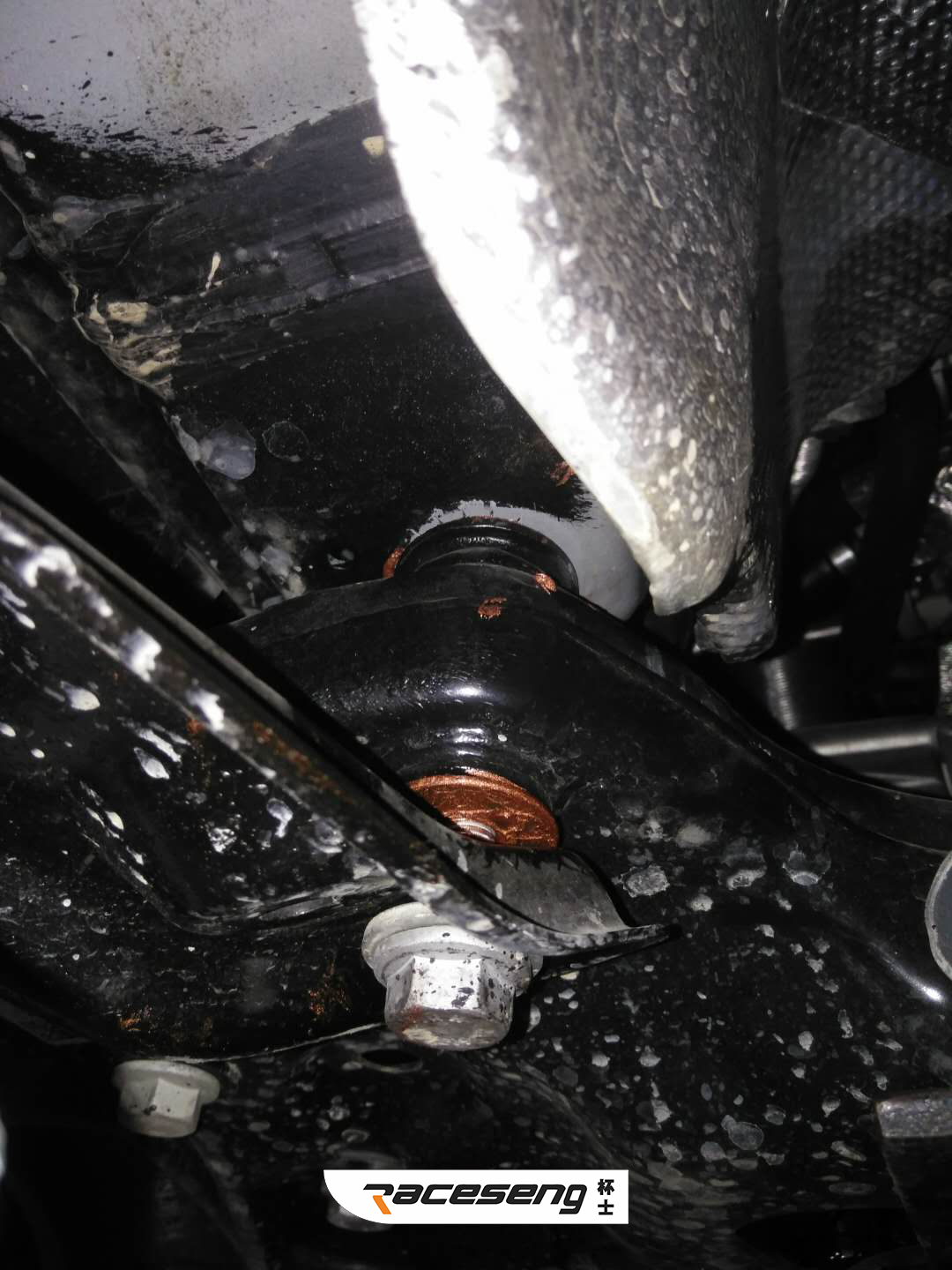 大眾途昂改裝瑞森raceseng底盤杯士強化底盤副車架襯套