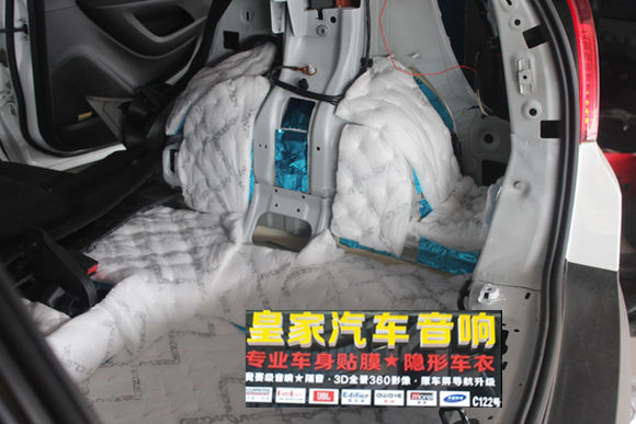 昂科拉全車隔音——郴州市皇家音響