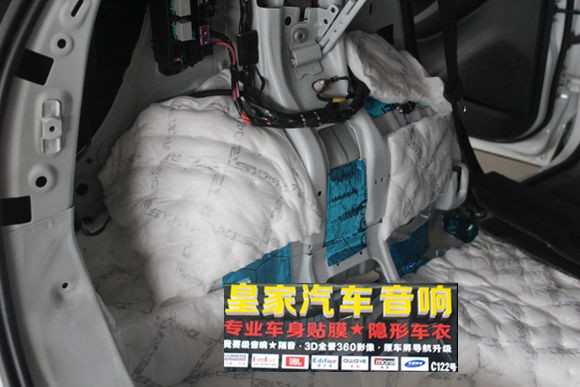 昂科拉全車隔音——郴州市皇家音響