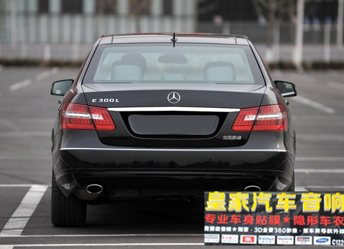 奔馳c300l大能汽車隔音——郴州市皇家音響