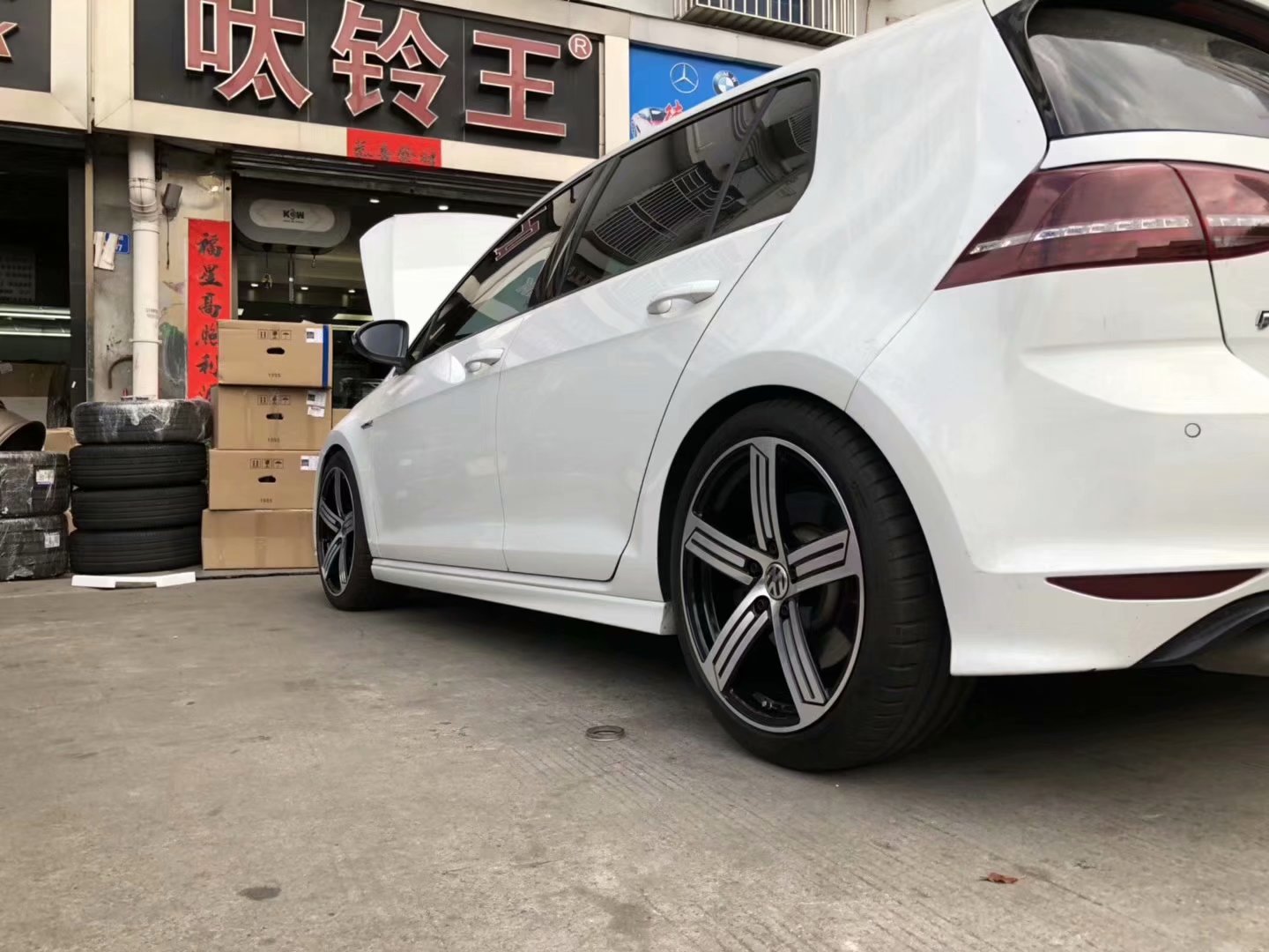 老板換下 TE37 上私人定制鍛造，完工！