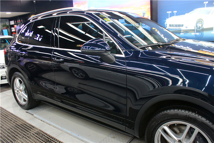 长沙汽车贴膜保时捷HEXIS透明膜进口高亮修复漆面透明膜