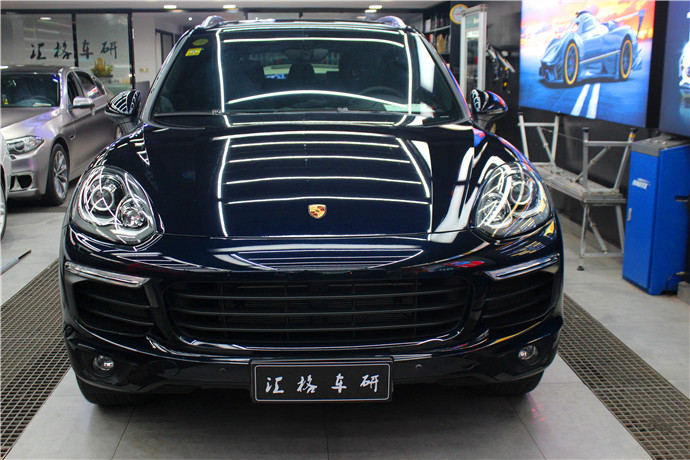 長沙汽車貼膜保時捷HEXIS透明膜進(jìn)口高亮修復(fù)漆面透明膜