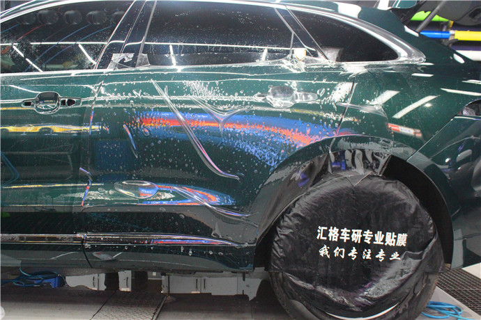 长沙捷豹汽车贴膜UPPF透明膜进口高亮修复漆面透明膜