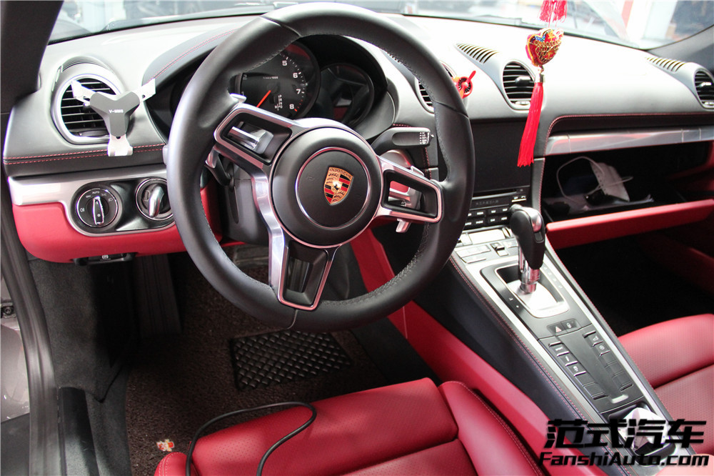 【英俊】保時(shí)捷718 Cayman 刷ECU動(dòng)力升級(jí) 范式汽車非同凡響的體驗(yàn)！