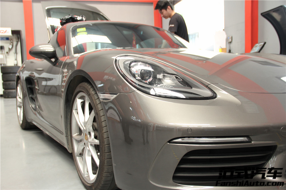 【英俊】保時(shí)捷718 Cayman 刷ECU動(dòng)力升級(jí) 范式汽車非同凡響的體驗(yàn)！