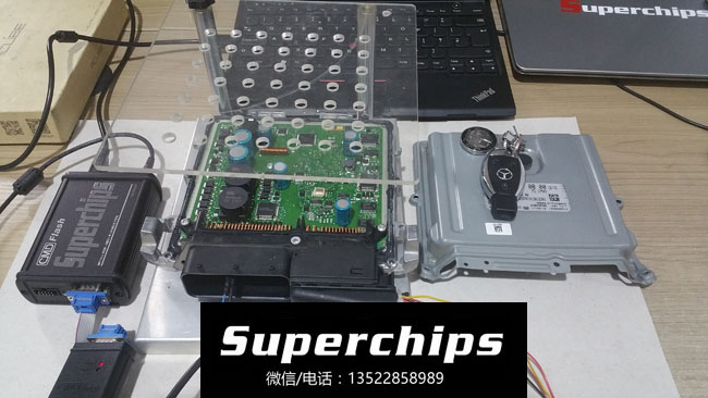 2017年奔馳C200L 2.0T 9AT刷ECU動力升級 國際改裝品牌Superchips強力調(diào)校