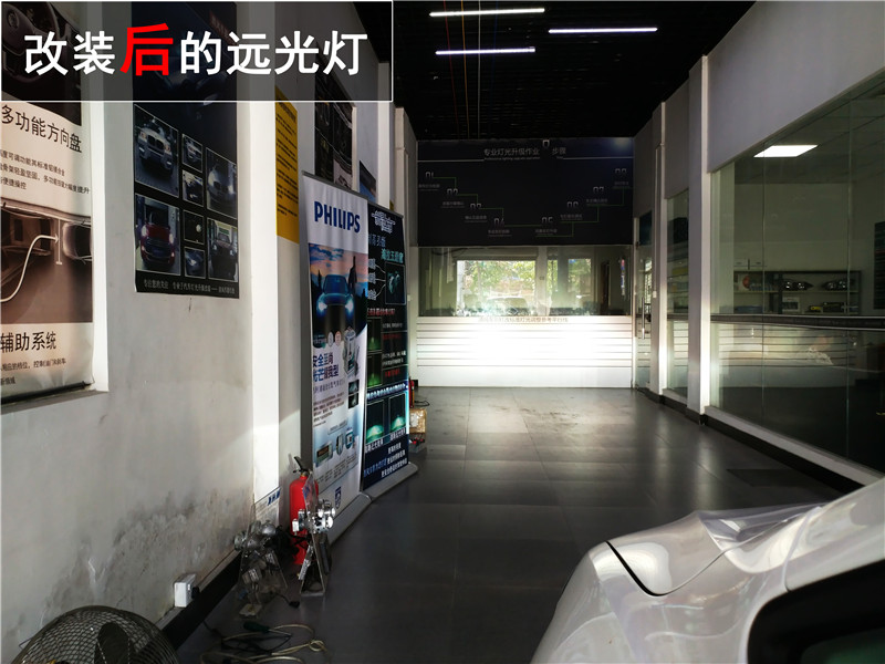 大眾高爾夫車燈升級 海拉五透鏡改裝 高配“U”字日行燈升級！提高夜晚行車安全性！——清風(fēng)車影燈改