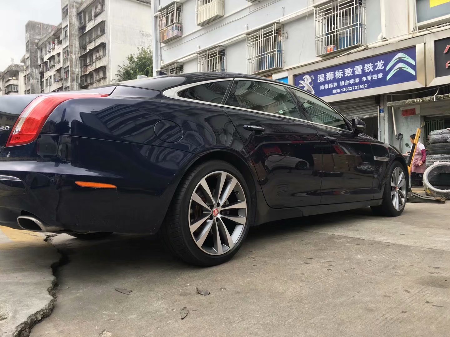捷豹，換 原裝 正品 20寸 完工！