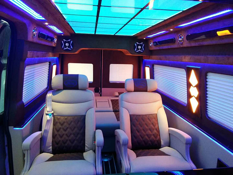 奔馳威霆航空座椅改裝