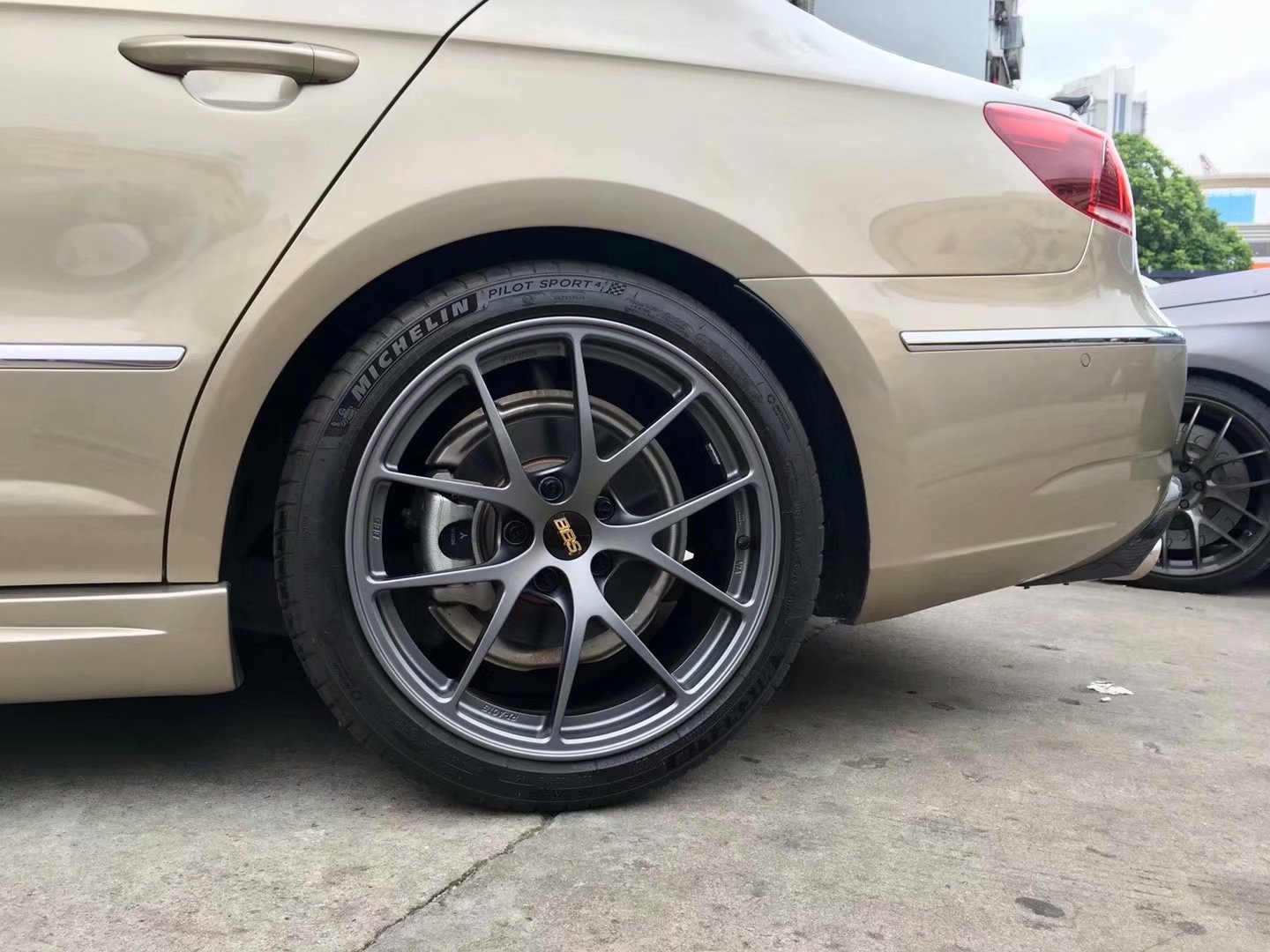 大眾，換 全新 BBS RIA 18寸 完工！