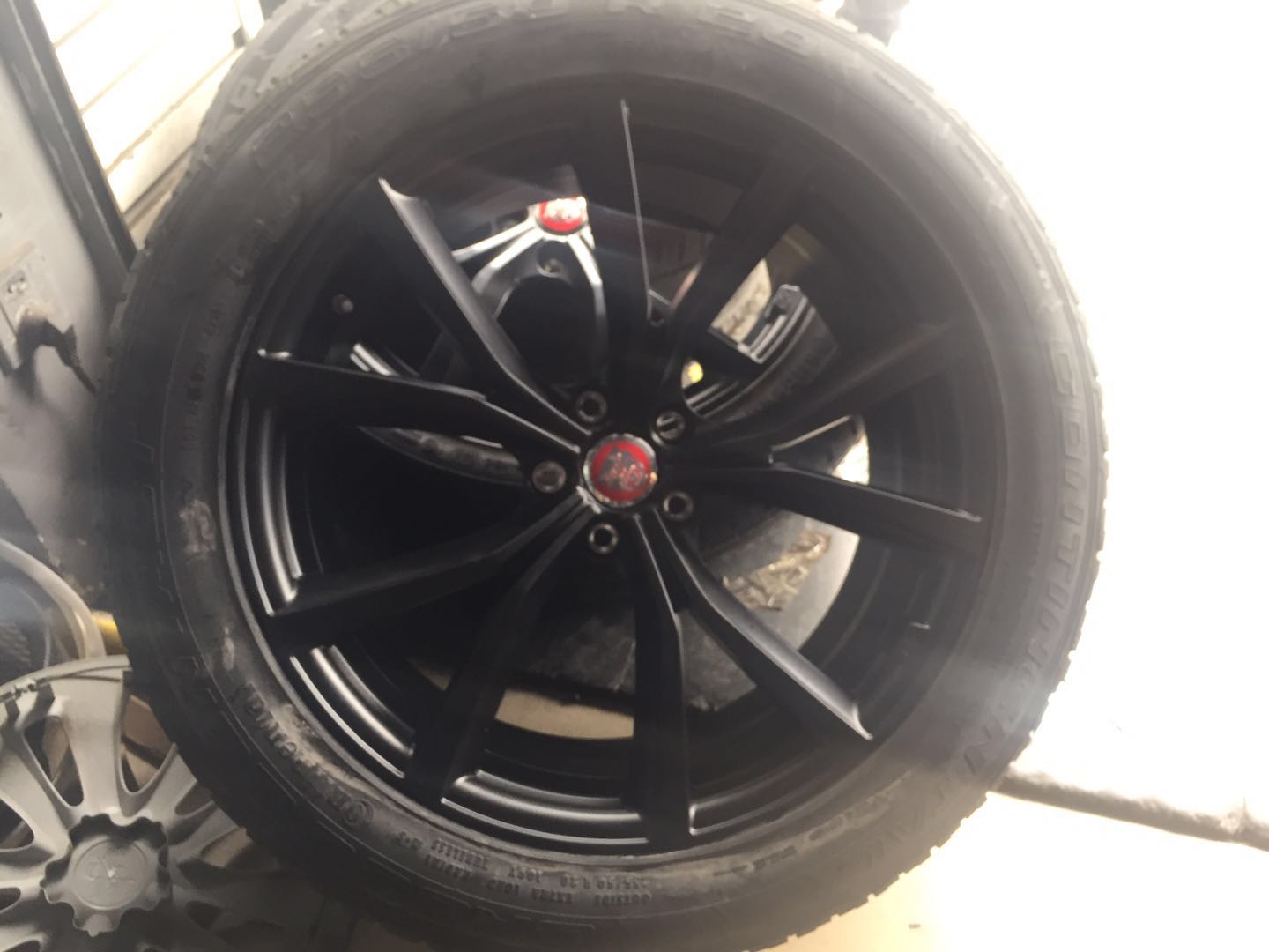 捷豹F-PACE 升級(jí)20寸SVR款鍛造輪轂 改裝案例