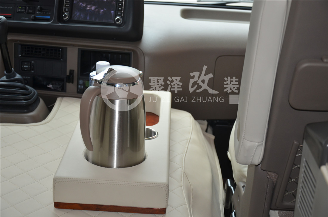 豐田考斯特內(nèi)飾改裝