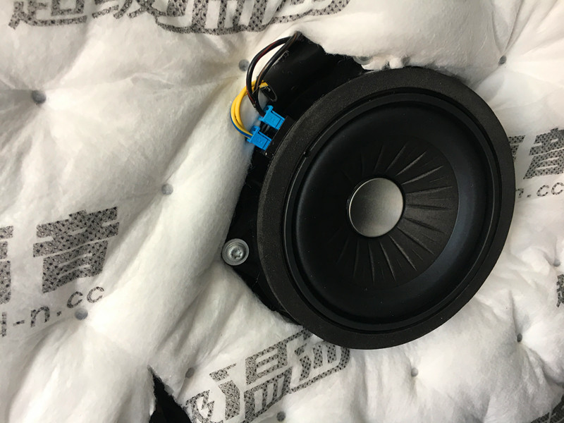 唐山樂(lè)暢汽車音響寶馬5系改裝德國(guó)伊頓最懂寶馬還是德國(guó)ETON專車專用