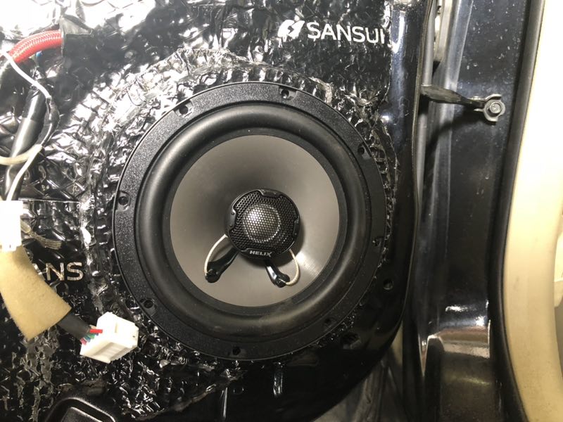 汕頭星悅汽車音響改裝日產(chǎn)天籟改裝德國喜力士L62C入門級別套餐升級山水隔音降噪